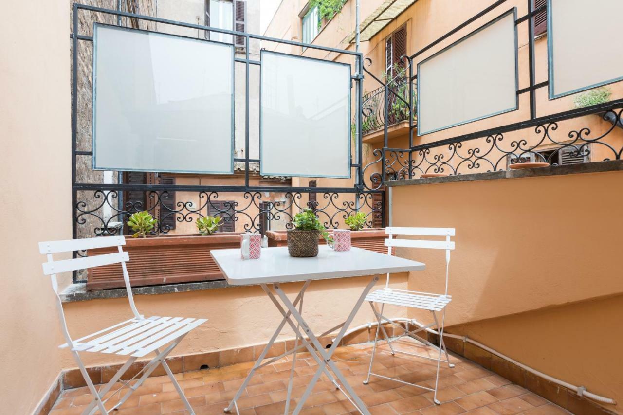 Lägenhet Quiet Pied A Terre With Terrace In Borgo Pio *